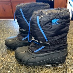 Sorel Winter Boots Youth size 6